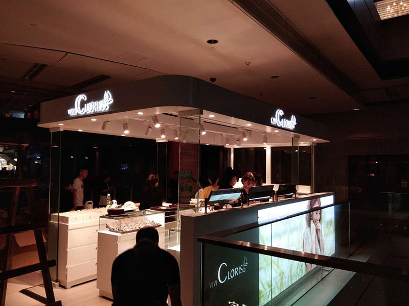 cloris 珠寶展柜設(shè)計(jì)(圖3) cloris 珠寶展柜設(shè)計(jì)(圖3)